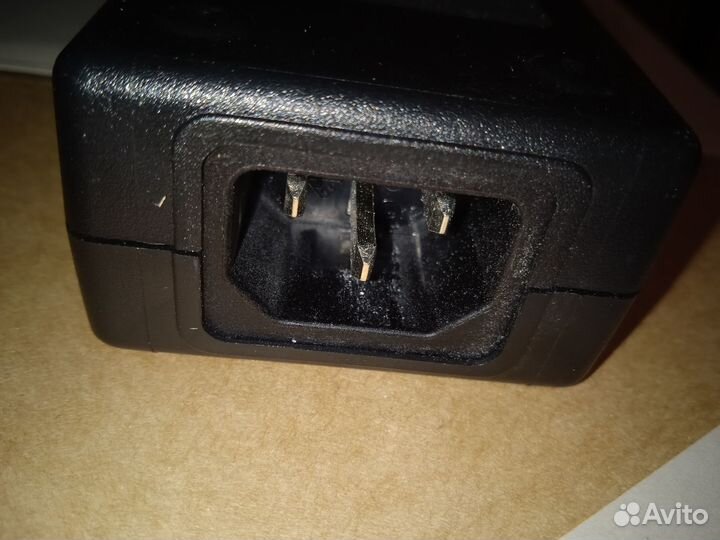 Блок питания/адаптер 5V/3A PW 118