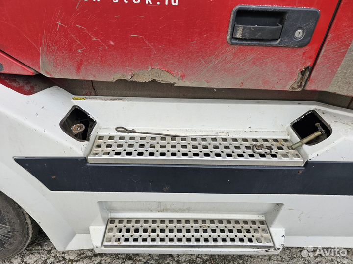 Шасси Volvo VNL 670, 2004