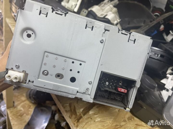 Магнитола volkswagen tiguan 1