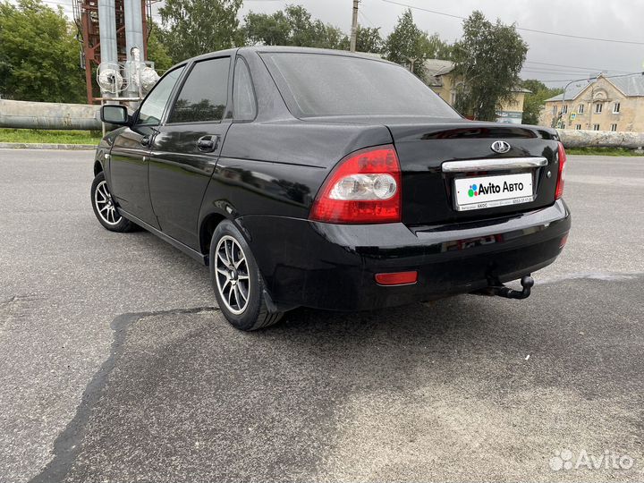 LADA Priora 1.6 МТ, 2010, 210 000 км