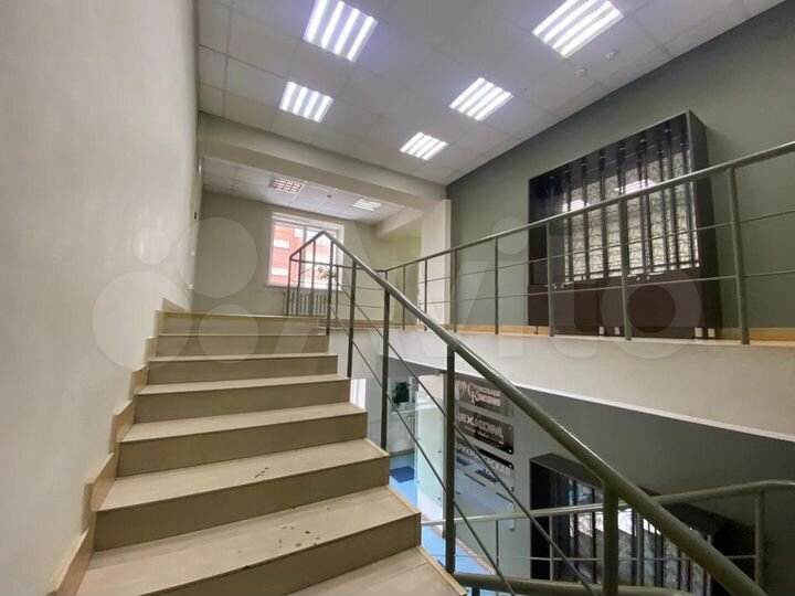 Свободного назначения, 22.3 и 62 м²