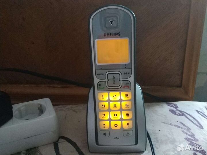 Стационарный телефон Phillips