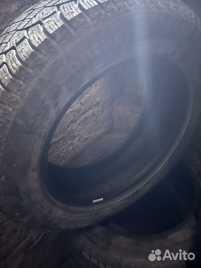 Continental IceContact 2 215/65 R17