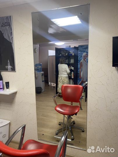 Оборудование для парикмахера