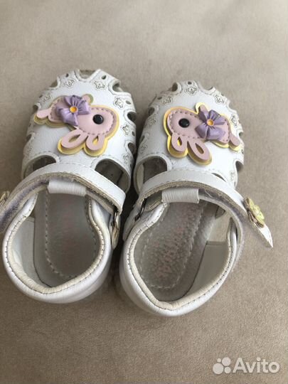Сандалии для девочки 21 размер