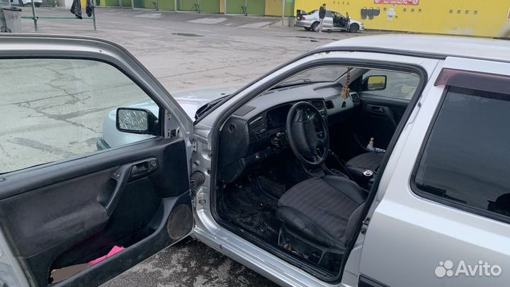 Volkswagen Golf 1.8 МТ, 1995, 313 414 км