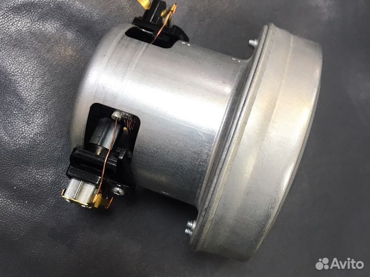 Двигатель пылесоса, 1200W, H104мм, диаметр 105мм