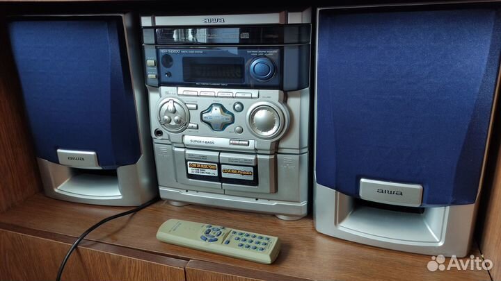 Музыкальный центр