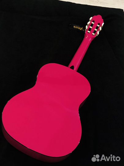 Гитара Валенсия 4/4