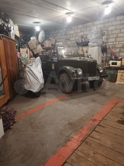 Гараж, > 30 м²