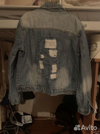 Джинсовая куртка