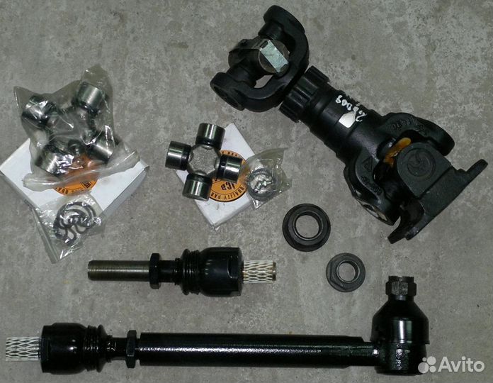 Карданный вал, крестовины, рулевые тяги JCB