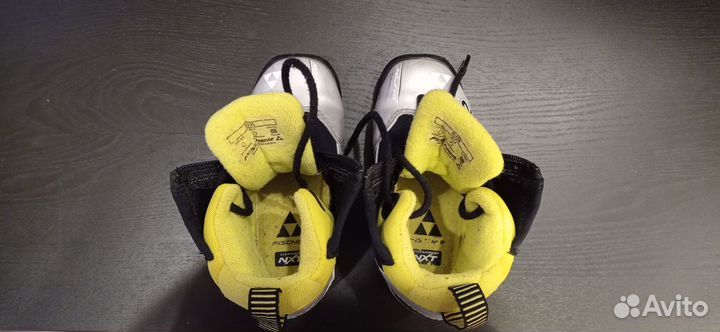 Детские лыжные ботинки Fischer NNN р. 28