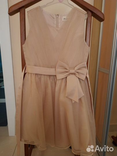 Нарядное платье для девочки