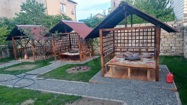 Дом 260 м² на участке 4,5 сот.