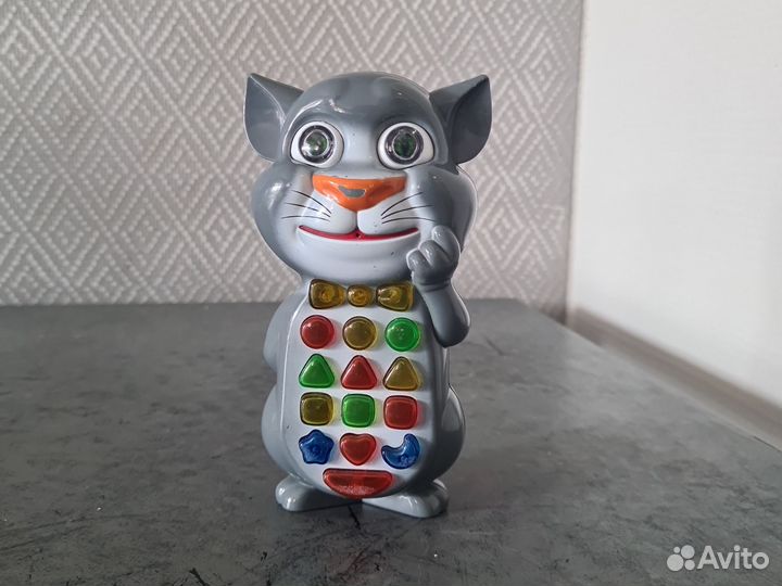 Говорящий Том