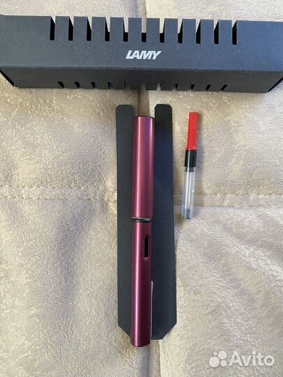 Перьевая ручка lamy. Оригинал