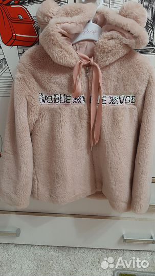 Курточка для девочки