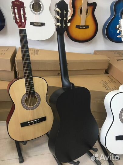 Гитара Белуччи Классика с нейлоновыми струнами