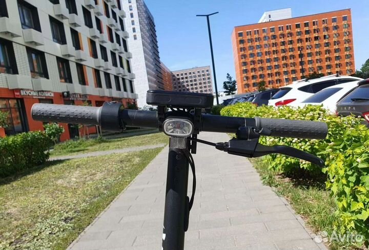 Электросамокат Xiaomi Navee N65