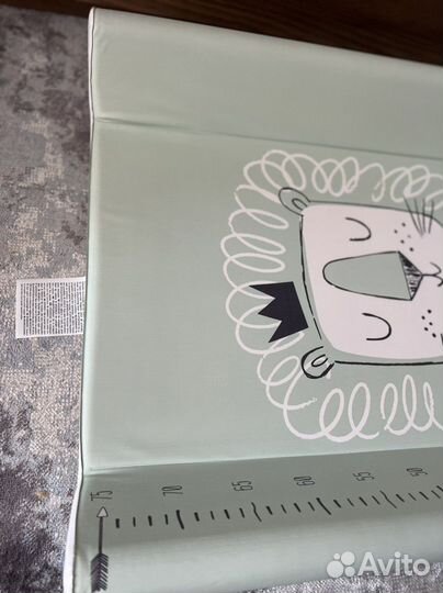 Пеленальная доска на кроватку