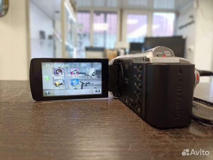 Видеокамера JVC GZ-E305se