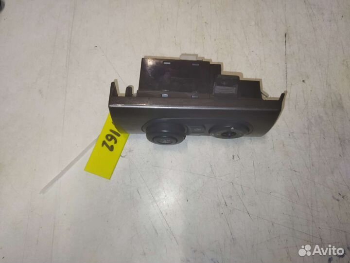 Кнопки управления зеркалами/фарами Chev Captiva