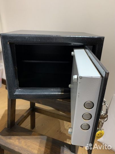 Сейф Рипост