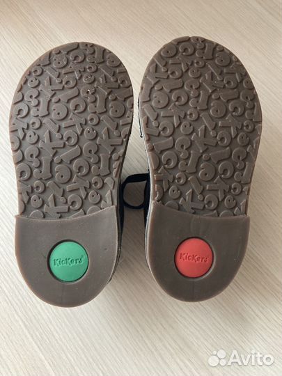 Туфли для девочки новые 24р