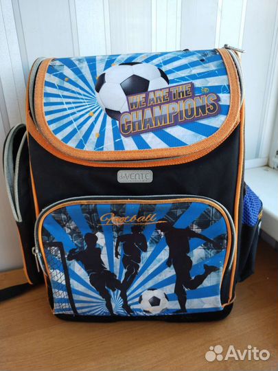 Школьный рюкзак