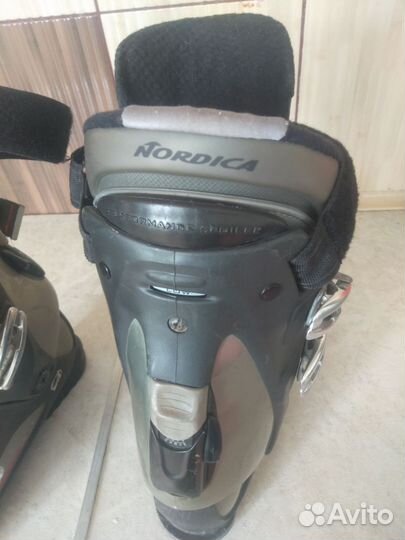 Горнолыжные ботинки.мужские.45 на 43.44