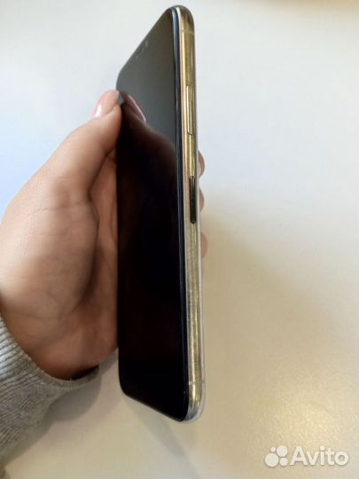 iPhone X, 64 ГБ