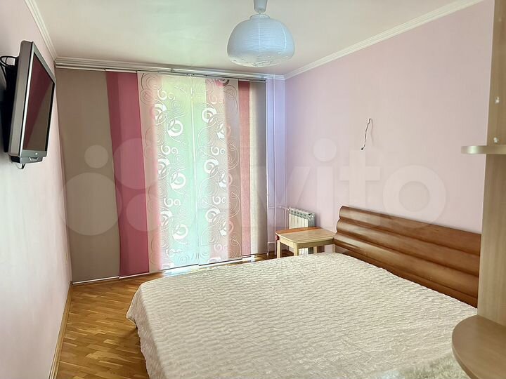 4-к. квартира, 70,6 м², 3/10 эт.