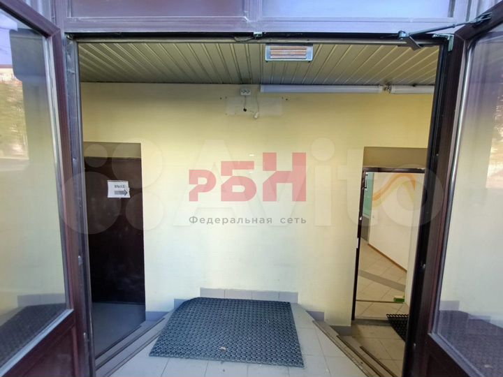 Помещение 79 м2 на первой линии