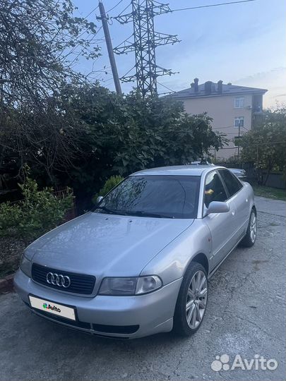 Audi A4 1.8 МТ, 1997, 330 000 км