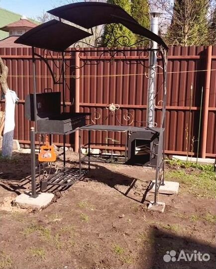 Мангал с печкой и крышей