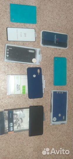 Чехлы на телефон