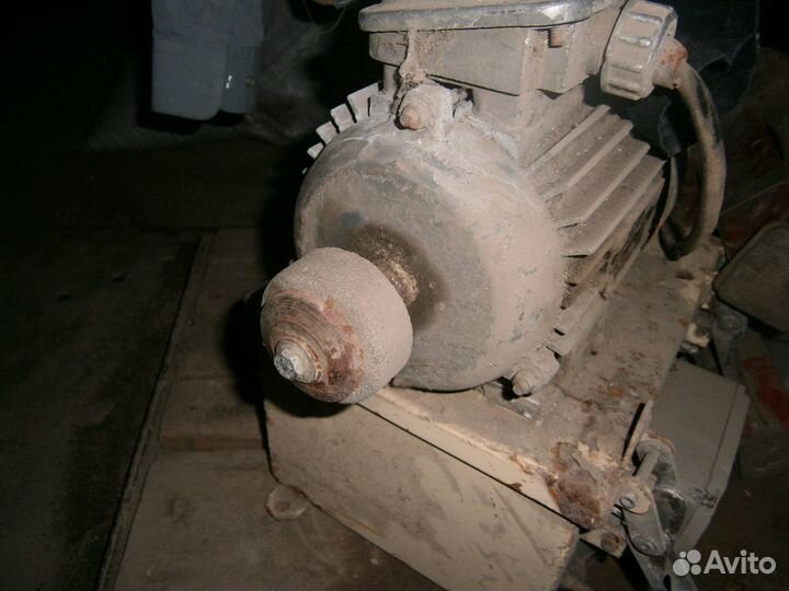 Мотор от стиральной машинки точило редуктор
