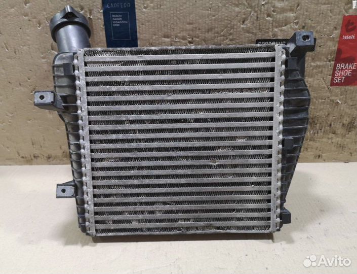 Интеркуллер porshe cayenne