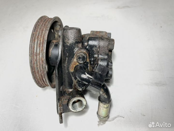 Насос гур Nissan Maxima A33