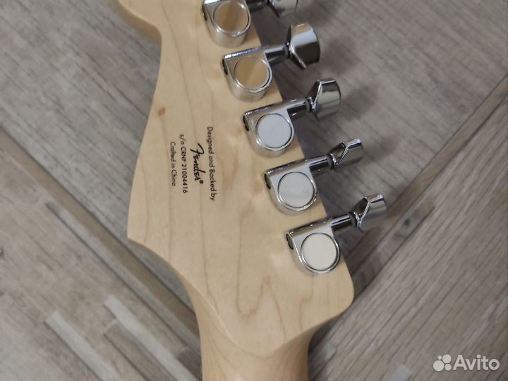 Электрогитара Fender Squire Stratocaster / обмен