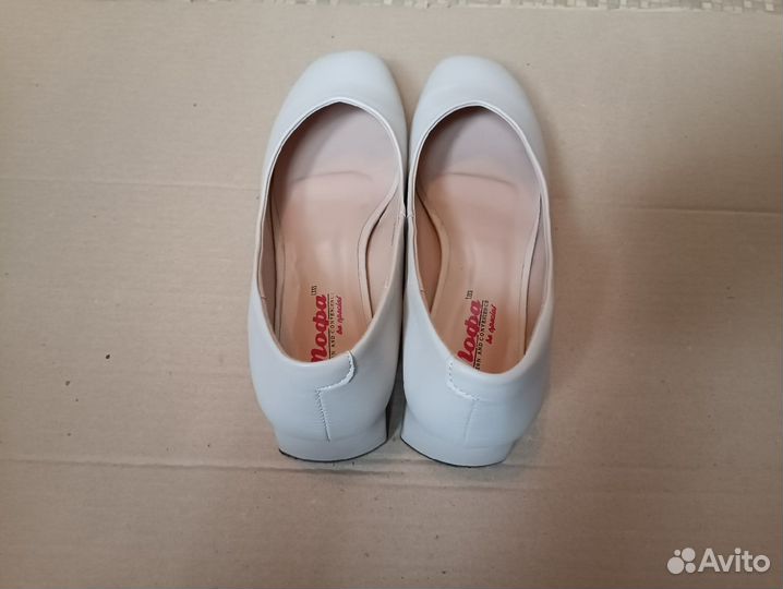 Туфли женские 39 размер новые