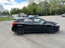 Ford Focus 1.6 AMT, 2013, 139 300 км, с пробегом, цена 635 000 руб.