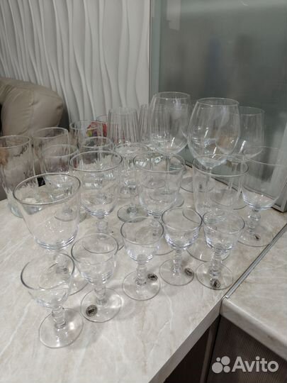 Бокалы, рюмки и стаканы коробкой
