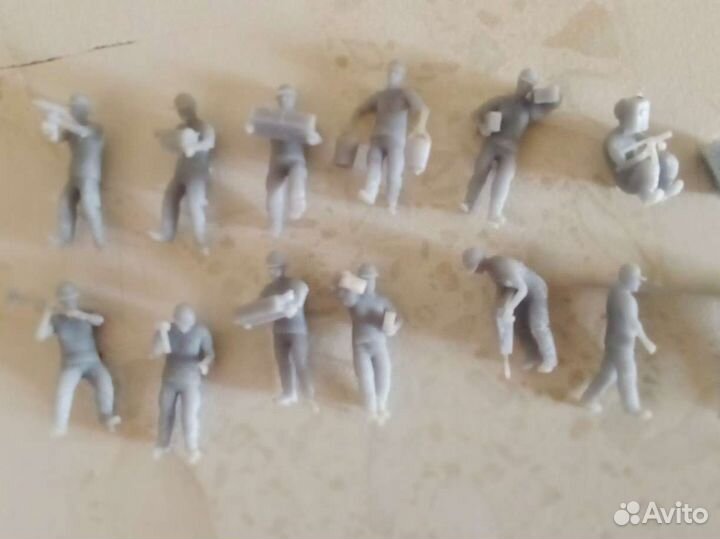 Набор фигурок строители