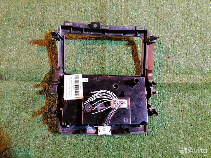 Блок управления климат-контролем Toyota Ipsum ACM2