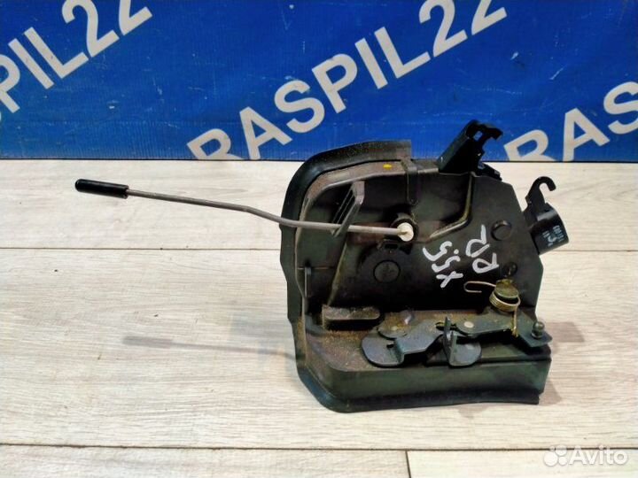 Замок двери задний правый Bmw X5 E53 M54B30