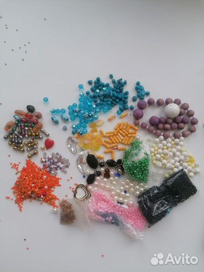 Бисер и бусины пакетом