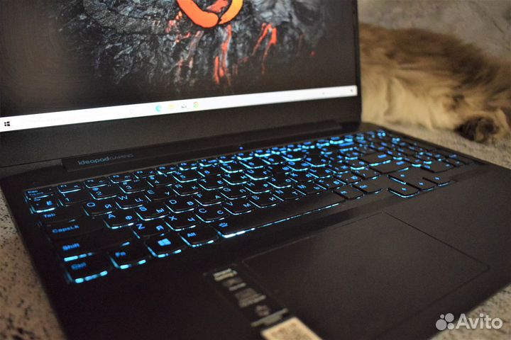 Игровой ноутбук Lenovo на Ryzen 5 4600H/ GTX 1650