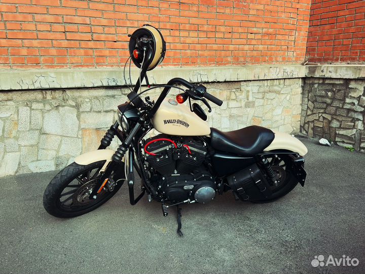 Harley Davidson sporster 883